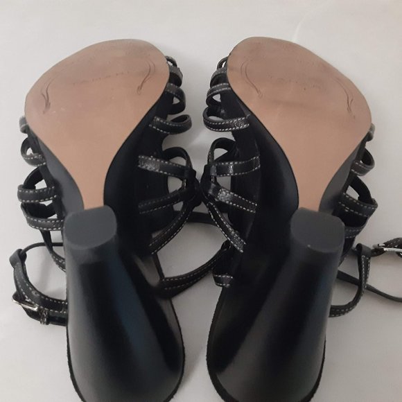 $5 LAST CALL! TAHARI ~ Leather Strappy Wedges - Picture 13 of 16